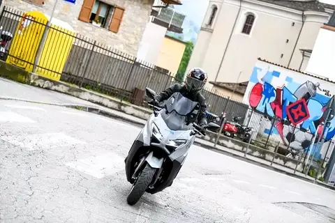 23%动力暴增！Polini套件让雅马哈TMAX 560后轮怒飙54匹！